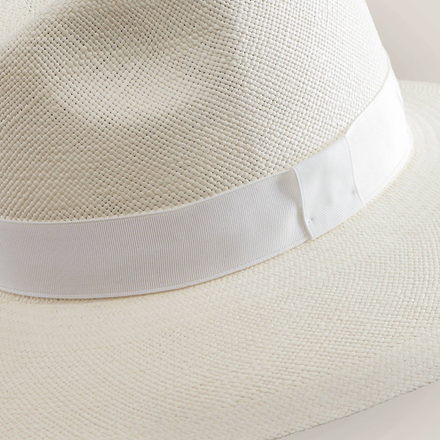 Signes Boss Seta Women's Panama