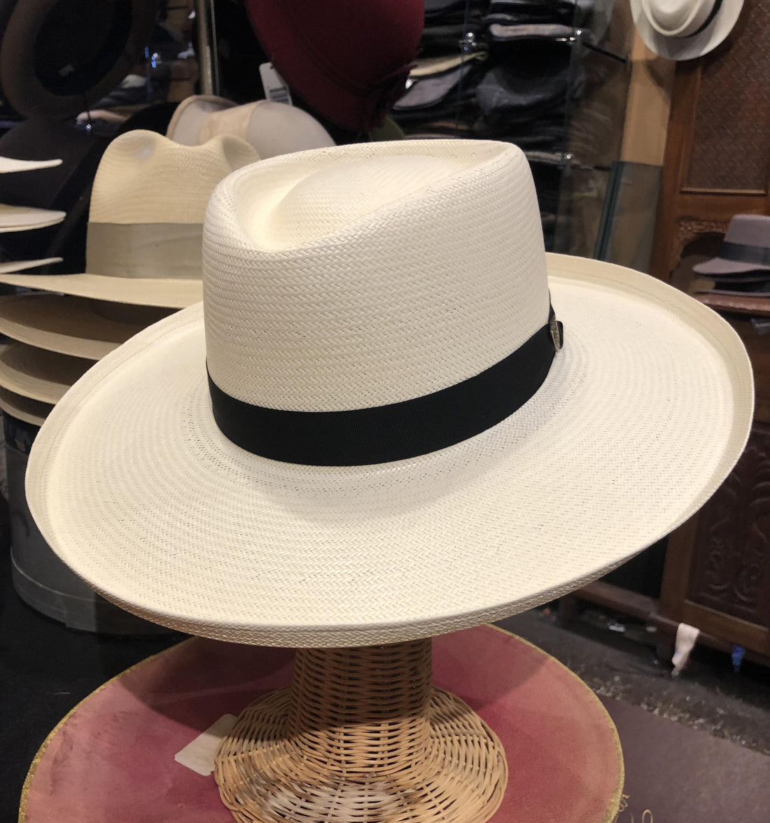 Plantation Style Hat by Dobbs  The San Juan