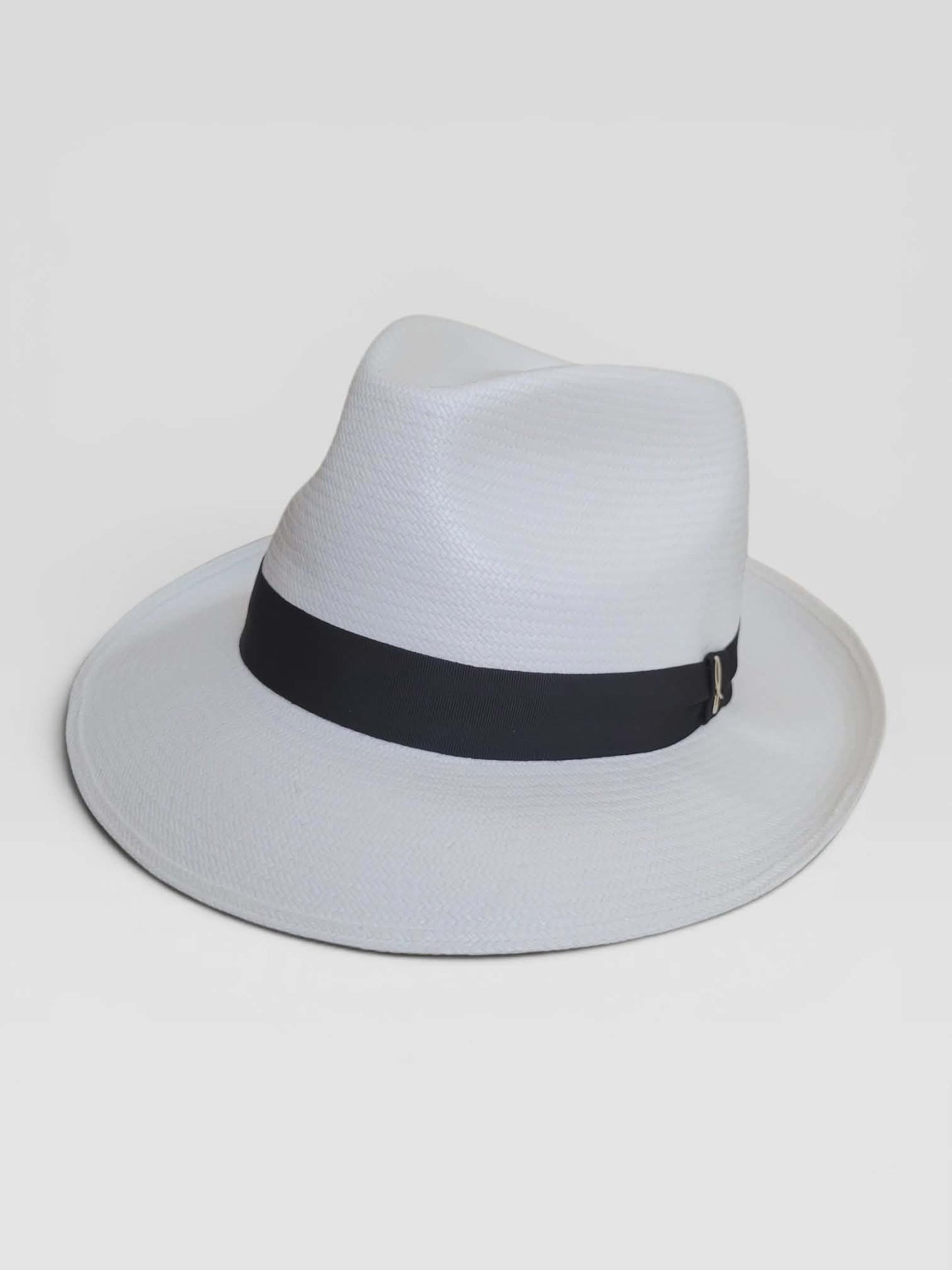 Doria Ultra-Premium 2.5" Panama