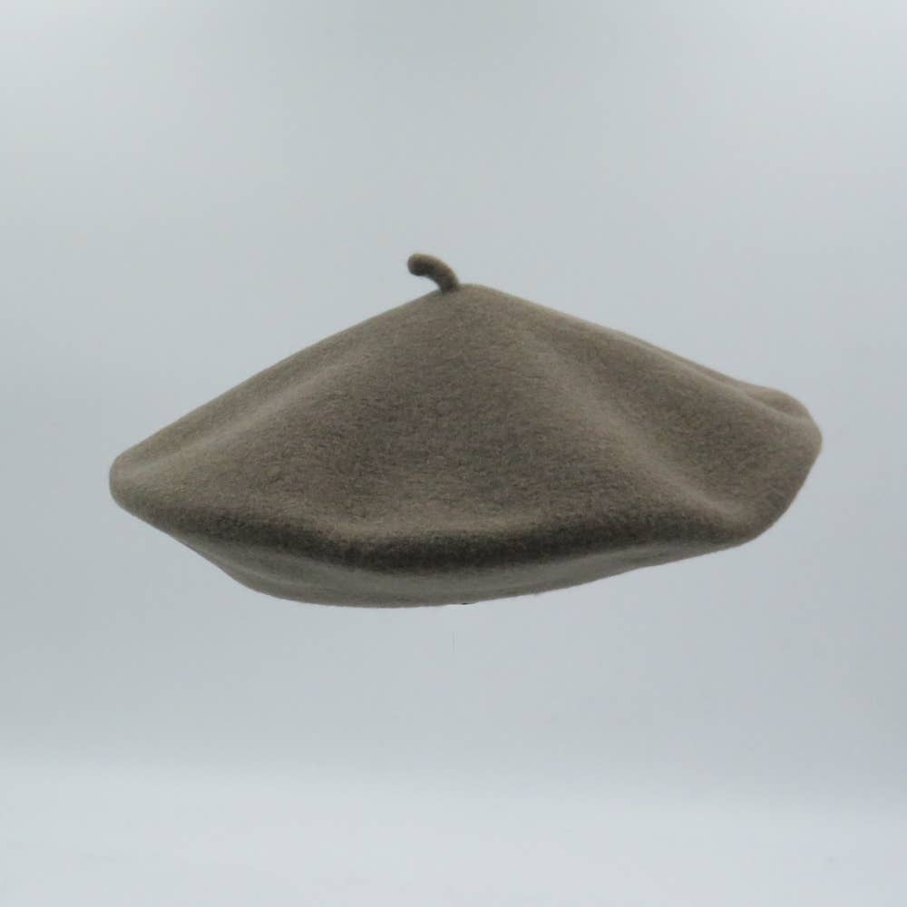 Classic beret (24 colors)