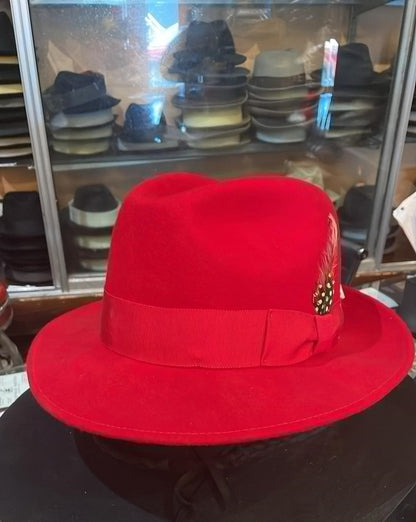 Capas Untouchable Fedora